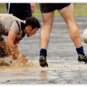 giocando a Rugby