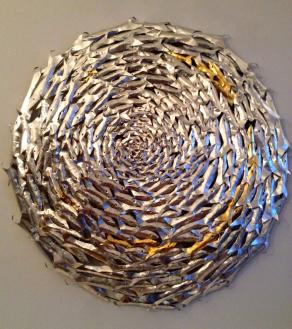 Gold lined circle shoal