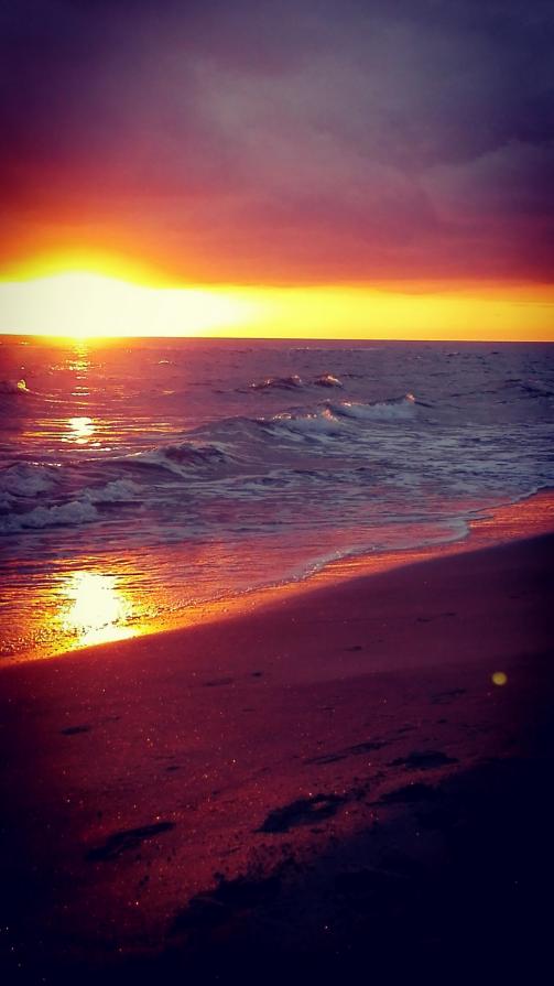 Un tramonto sul mare è l'unica promessa che riesco a mantenere