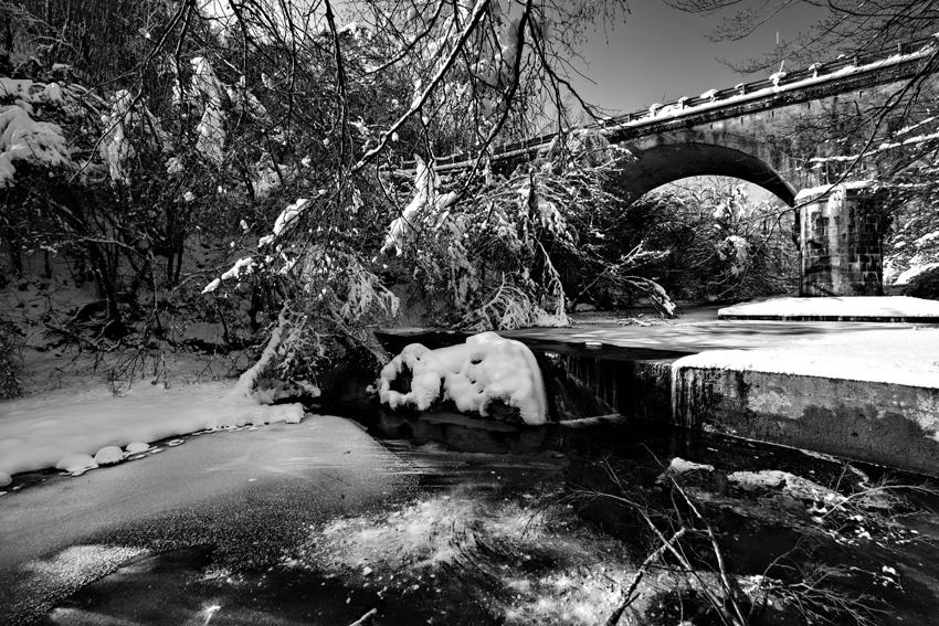 Frozen river 