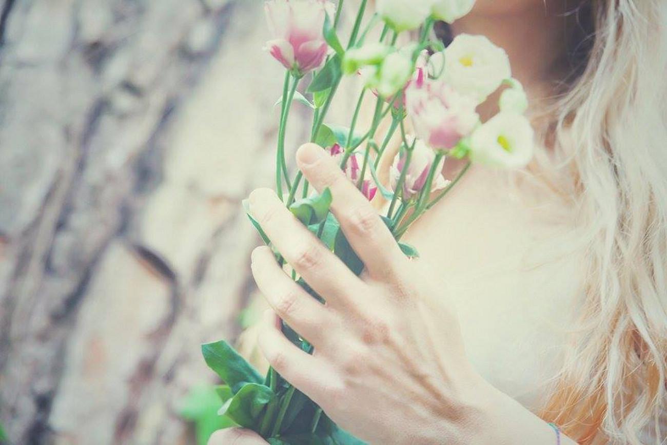 Florilegio le Muse. La fotografia di Paola Acciarino in sinergia con la musica