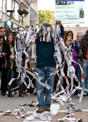 La STRaDa DeLL'aRTe performance by eNZo CoRReNTi