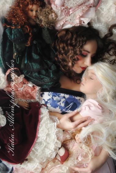 dreaming dolls