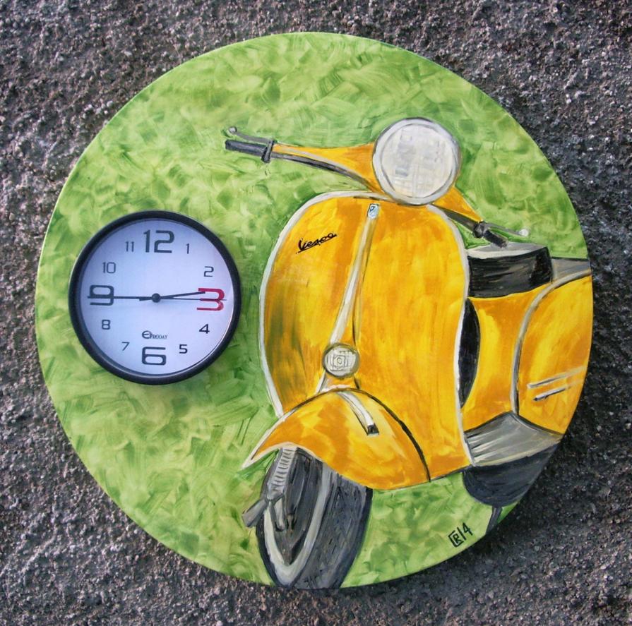 Vespa con orologio