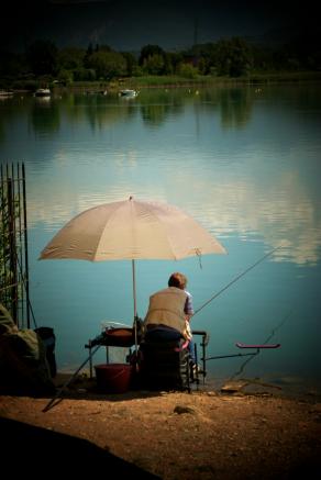 Pescatore di pensieri, in cerca di lucci ...