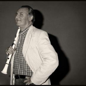  . Renzo Arbore . photo Augusto De Luca .