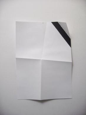 Post 5070, 2011, pittura acrilica su carta (piegata),  cm50x71, packaging in cartone cm31x40x4  