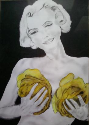 **YELLOW ROSE MARYLIN**