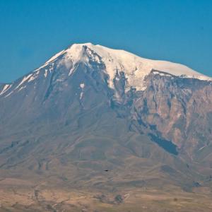 Armenia. History of the stones 1/2