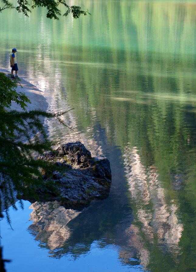 Il ragazzo ed il lago