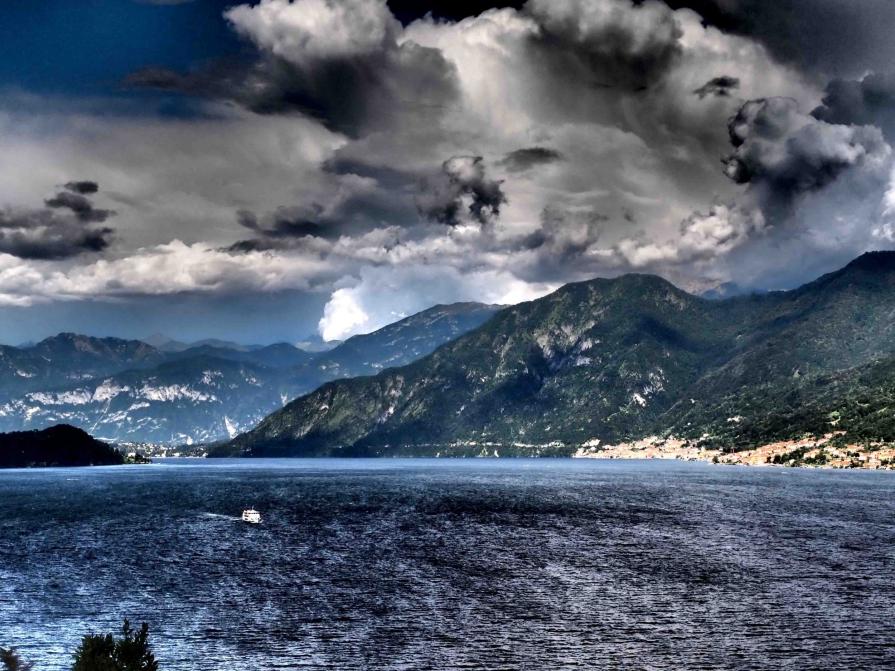   "  LAGO  DI  COMO   "