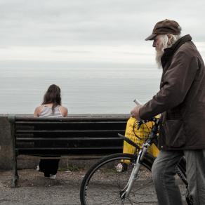 bus stop Saint Peter