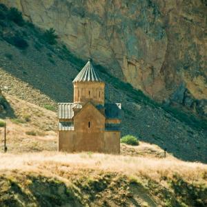 Armenia. History of the stones 1/2