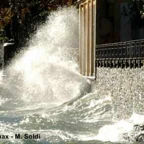 Onda sul lago III - Wave on the lake III