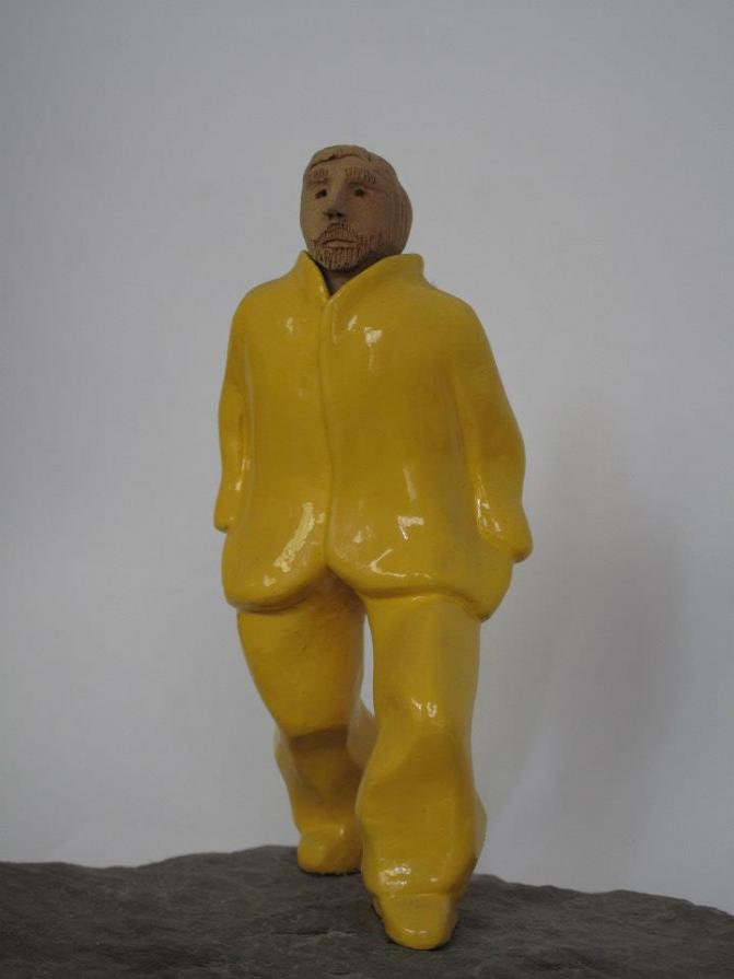 UOMO IN GIALLO