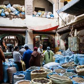 Serie URBAN STREET - Marrakech - Il mercato 