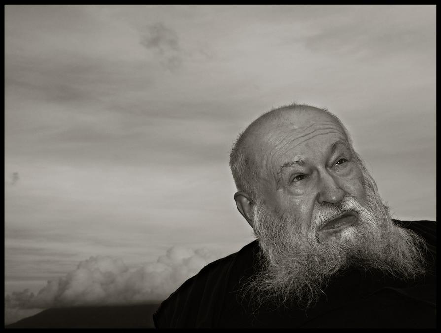 Hermann Nitsch photographed by Augusto De Luca. 56