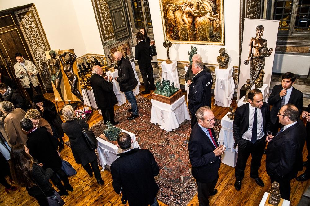 A Palazzo Borghese grande successo per la personale del M° Adriana Montalto