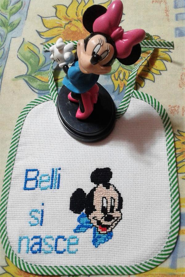 ... cross stitch Michey Mouse !!! :D . . . 