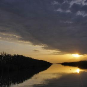 Tramonto di Delta Po